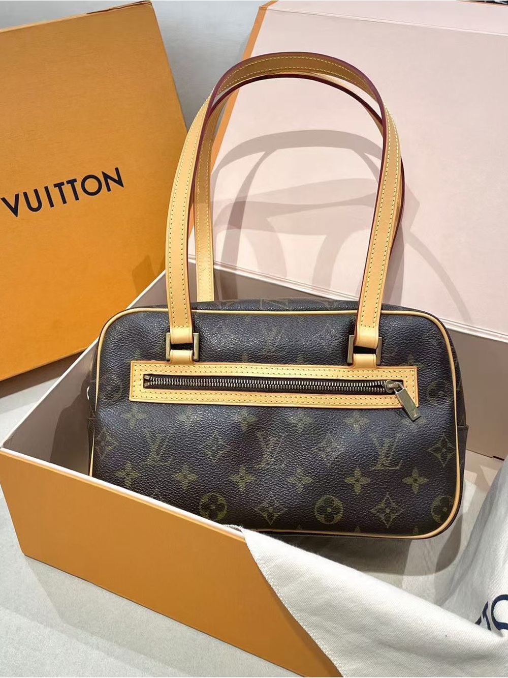 Louis Vuitton Monogram Canvas Shoulder Bag with Natural Leather Trim